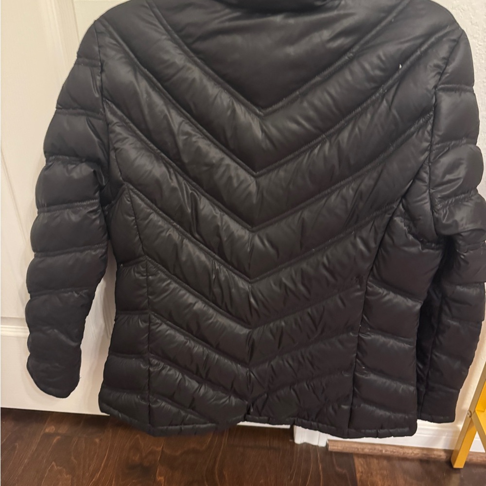 Calvin Klein Women's Black Puffer Jacket - Picture 2 of 2